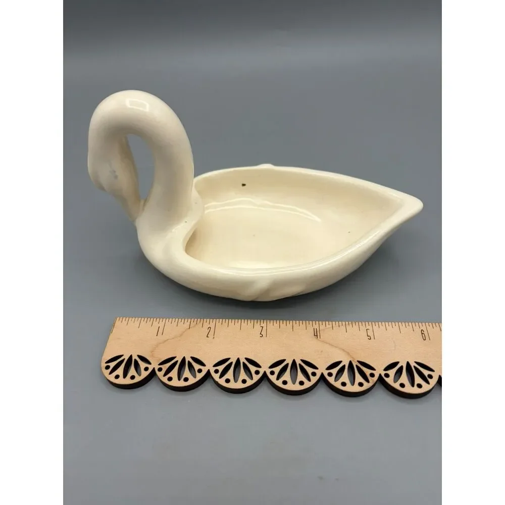 1930s Weller Pottery Matte-Ivory Swan Dish